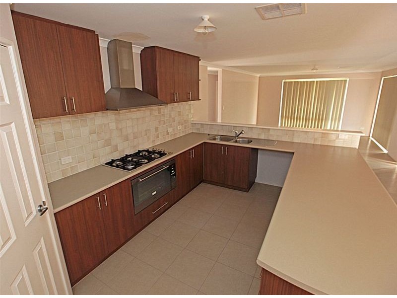 18 Minter Way, Aubin Grove WA 6164