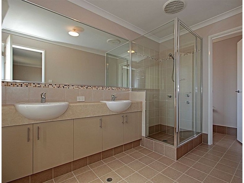 18 Minter Way, Aubin Grove WA 6164