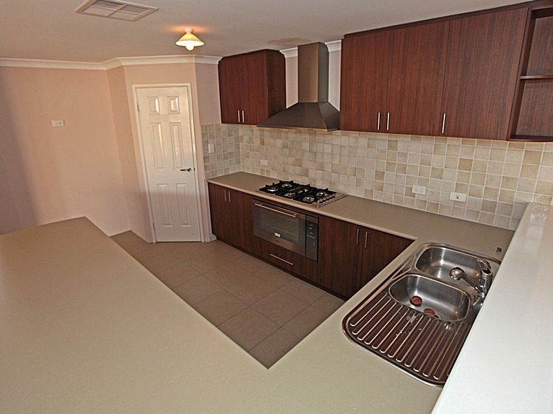 18 Minter Way, Aubin Grove WA 6164