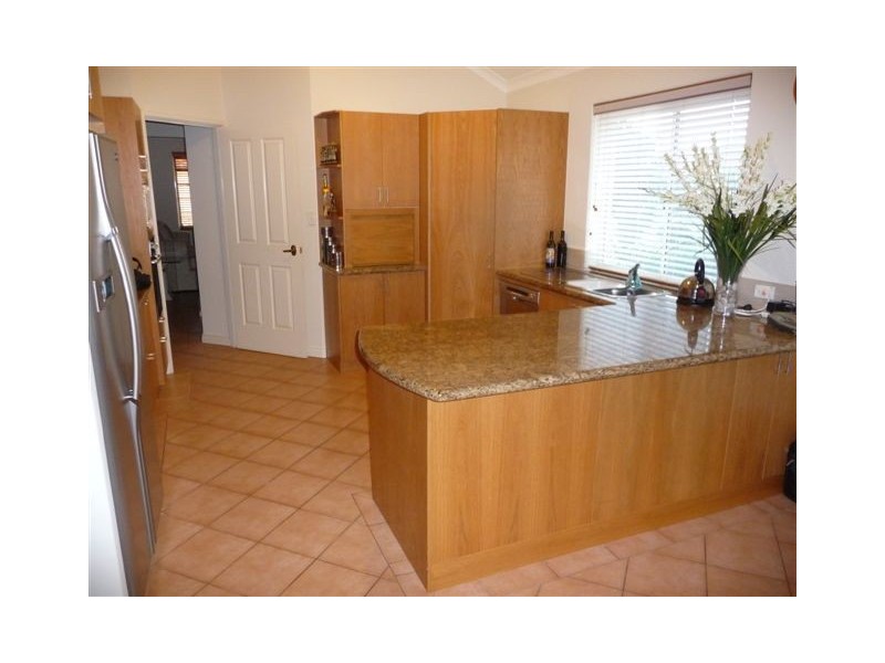 5 Conn Heights, Success WA 6164