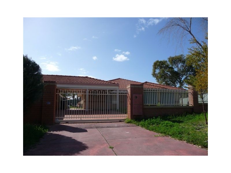 7B Cranshaw Mews, Atwell WA 6164