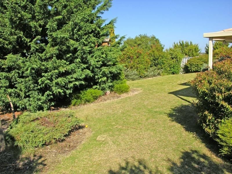 8 LAWRIE COURT, Clarkson WA 6030