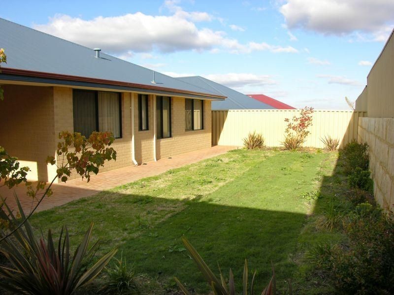 44 PENDLETON CRES, Butler WA 6036