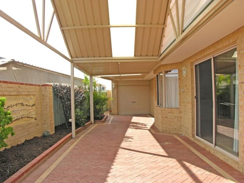 20 ROXBURGH STREET, Kinross WA 6028