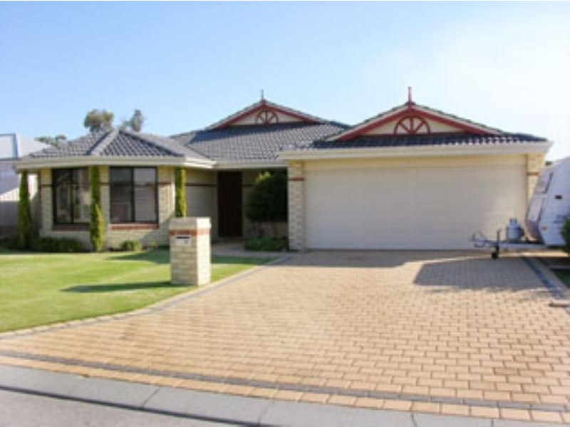 10 KAROO WAY, Pearsall WA 6065