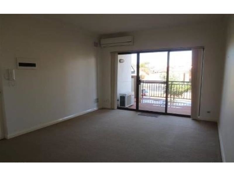 37/9 Shoveler Terrace, Joondalup WA 6027