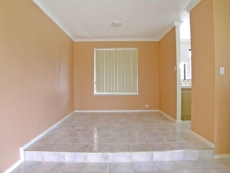 4 ARC PLACE, Beldon WA 6027