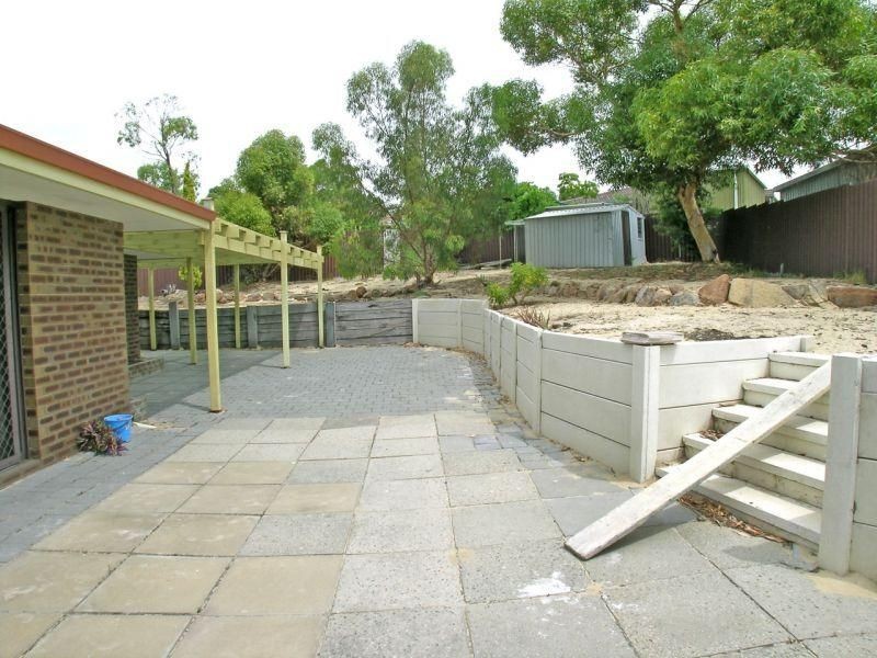 4 ARC PLACE, Beldon WA 6027