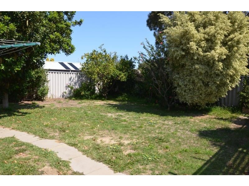 72 Camberwarra Drive, Craigie WA 6025