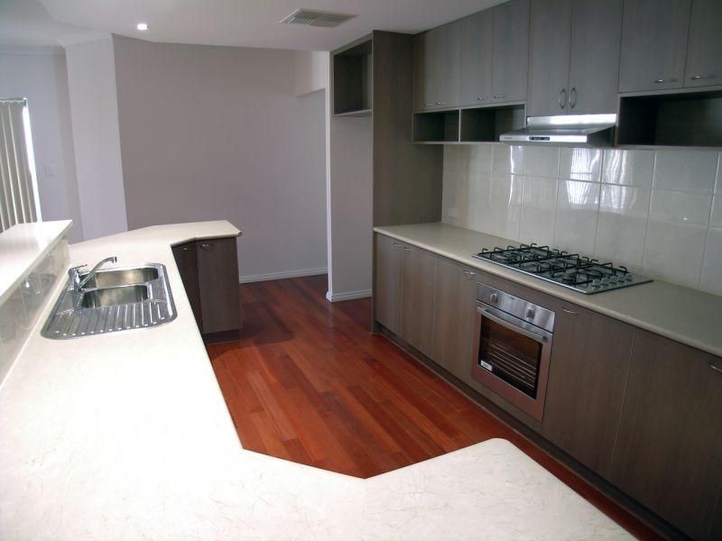 11 TISSINGTON DRIVE, Darch WA 6065