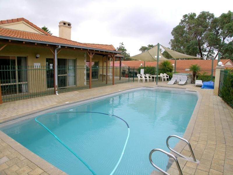 6/56 St Andrews Drive, Yanchep WA 6035