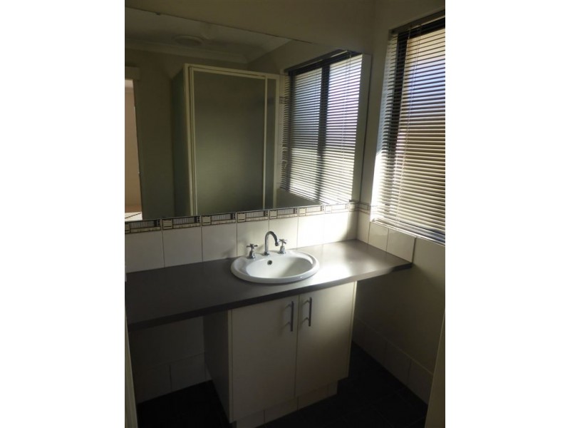 43 COLWYN LOOP, Tapping WA 6065