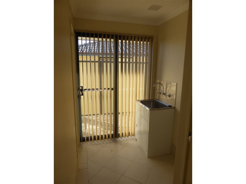 43 COLWYN LOOP, Tapping WA 6065