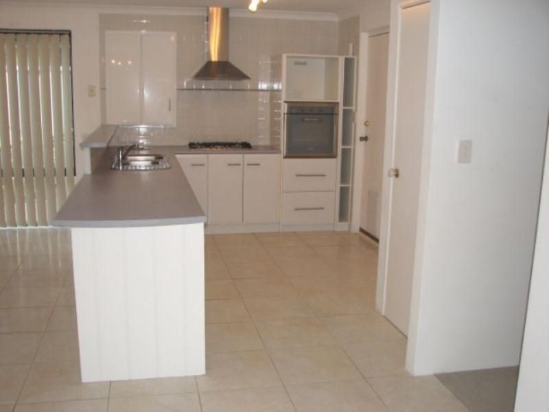 10 WYOLA LANE, Wanneroo WA 6065