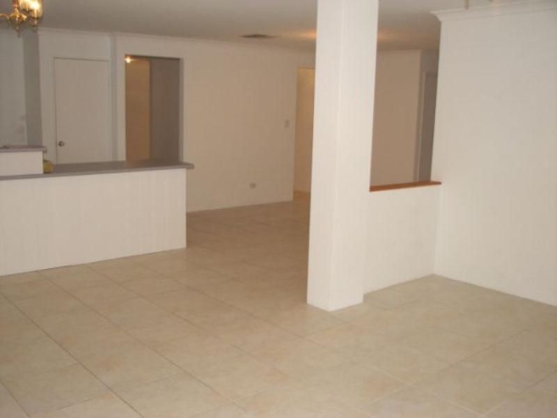 10 WYOLA LANE, Wanneroo WA 6065