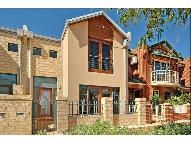 266 LAKESIDE DRIVE, Joondalup WA 6027