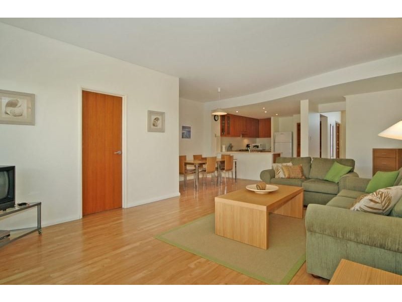 266 LAKESIDE DRIVE, Joondalup WA 6027