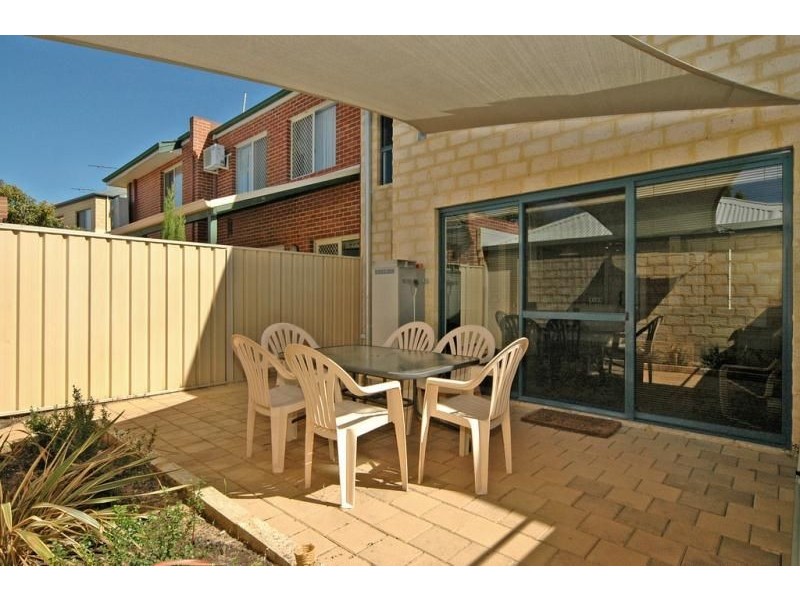 266 LAKESIDE DRIVE, Joondalup WA 6027