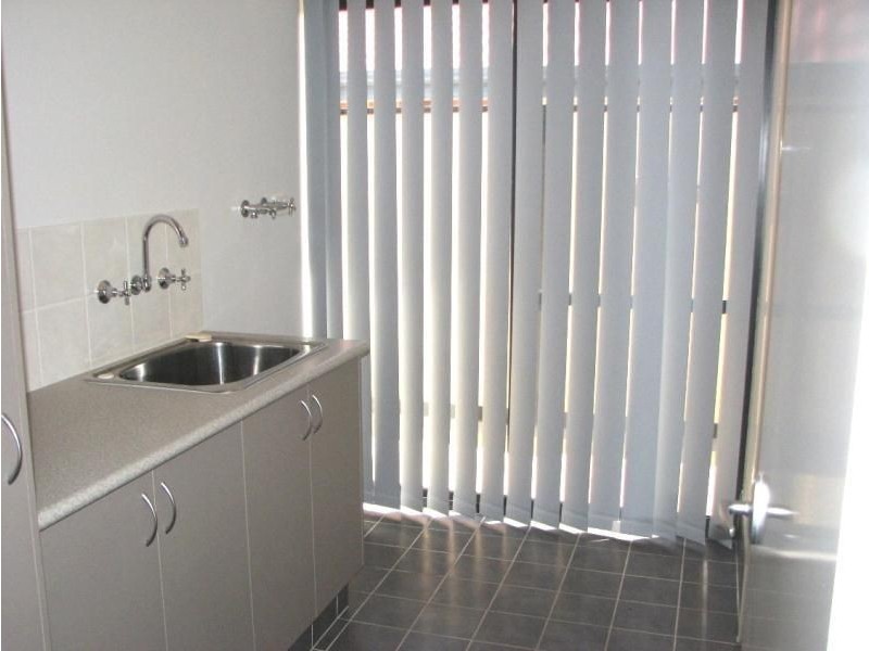 4 Carpenter Chase, Wanneroo WA 6065