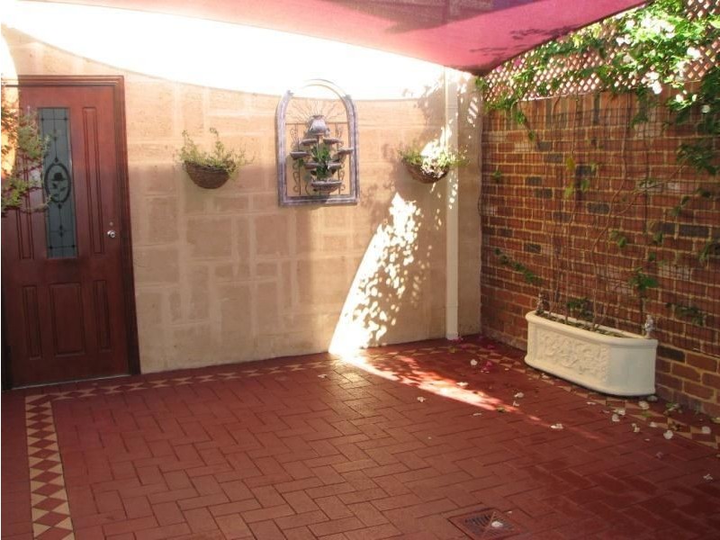 46 BLACKFRIARS ROAD, Joondalup WA 6027