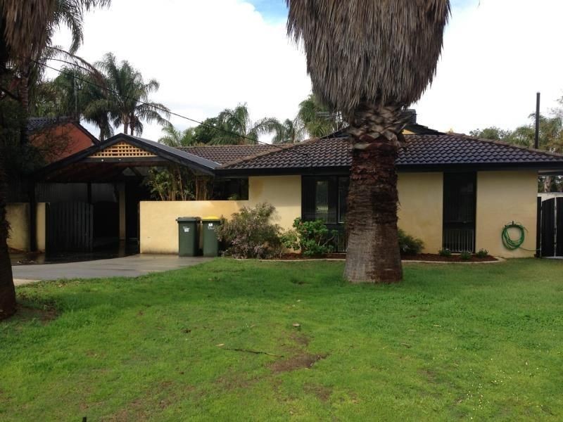 70 MANBARI CRESCENT, Wanneroo WA 6065