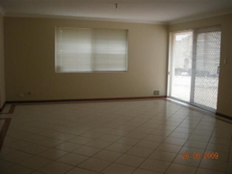 9 EARLSFERRY GREEN  KINROSS  WA, Kinross WA 6028