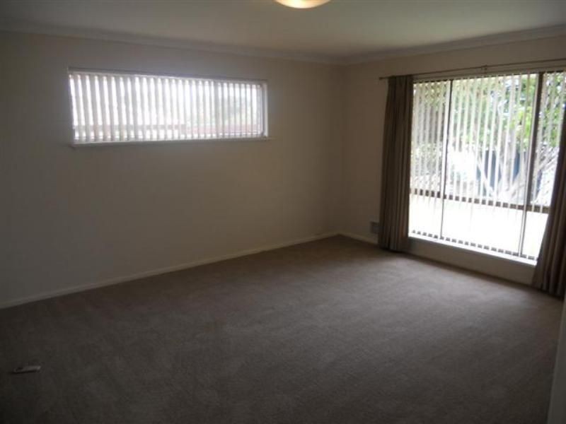 210 Bridgewater Drive, Kallaroo, Kallaroo WA 6025