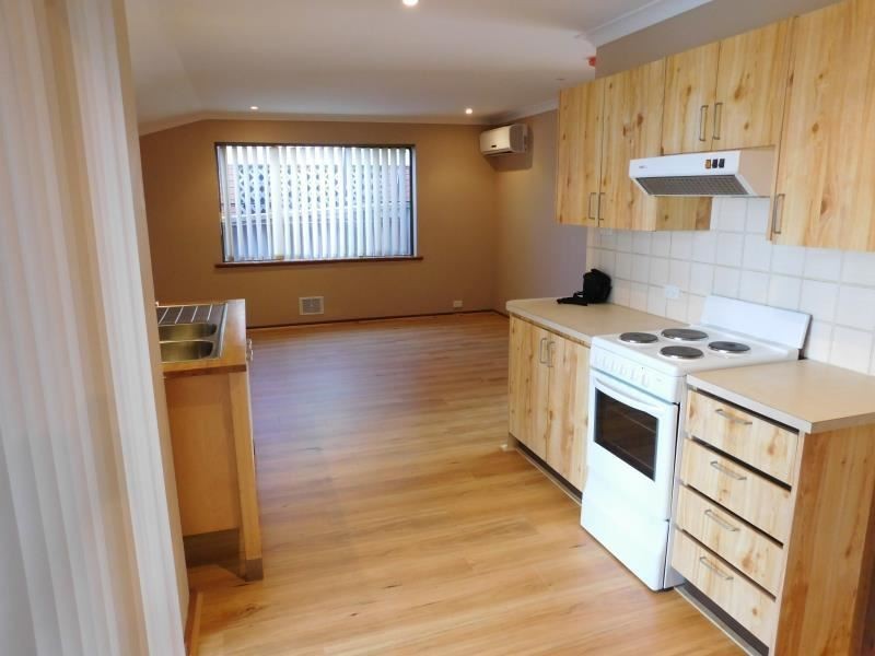 39A TREETOP AVENUE, Edgewater WA 6027