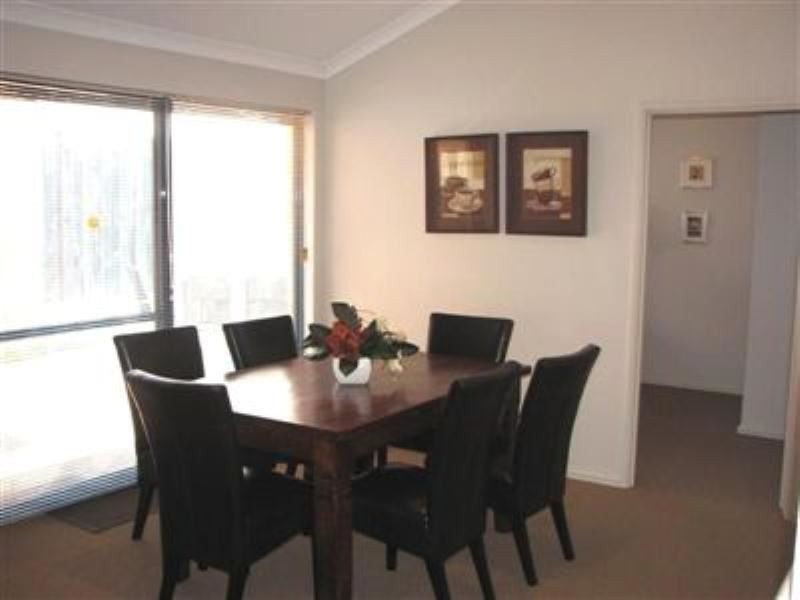 4/9 Camden Glade, Mindarie WA 6030