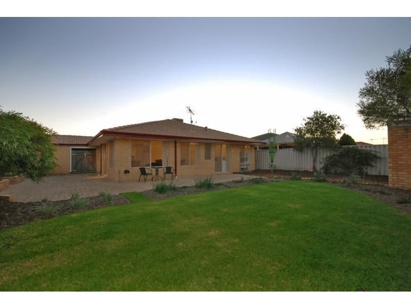 10 Highlander Place, Currambine WA 6028