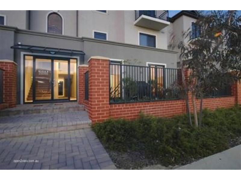 49/3 Sunlander Boulevard, Currambine WA 6028