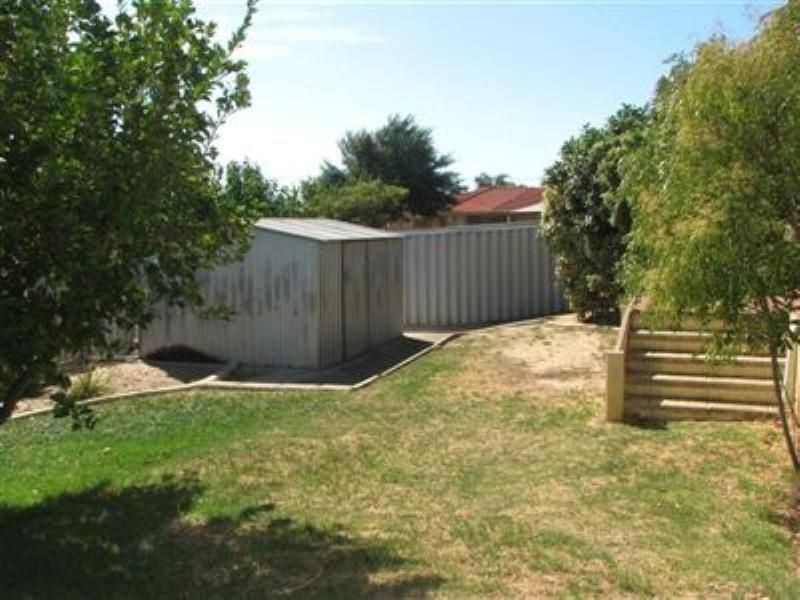 17 BLYTHEWOOD WAY, Heathridge WA 6027