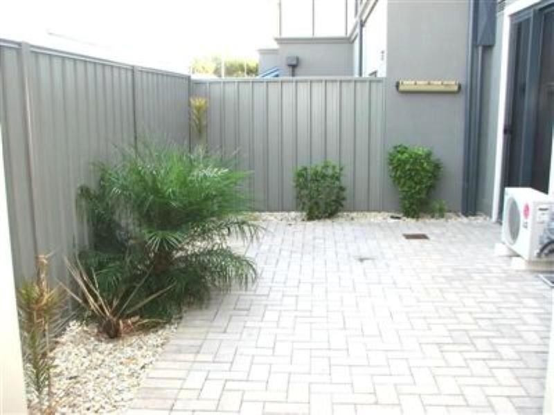 11/1 Sunlander Drive, Currambine WA 6028