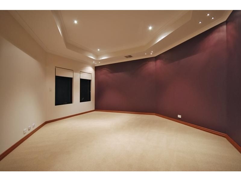 15 HOPEWELL PASS, Carramar WA 6031