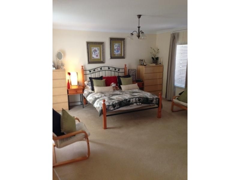 6 Marriot Turn, Currambine WA 6028