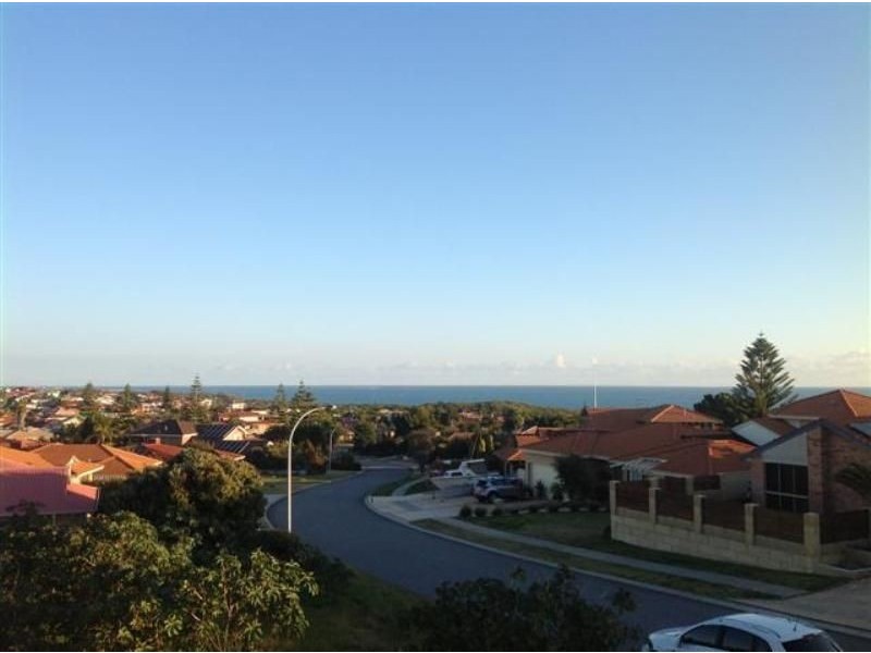22 DENNISON DRIVE, Ocean Reef WA 6027