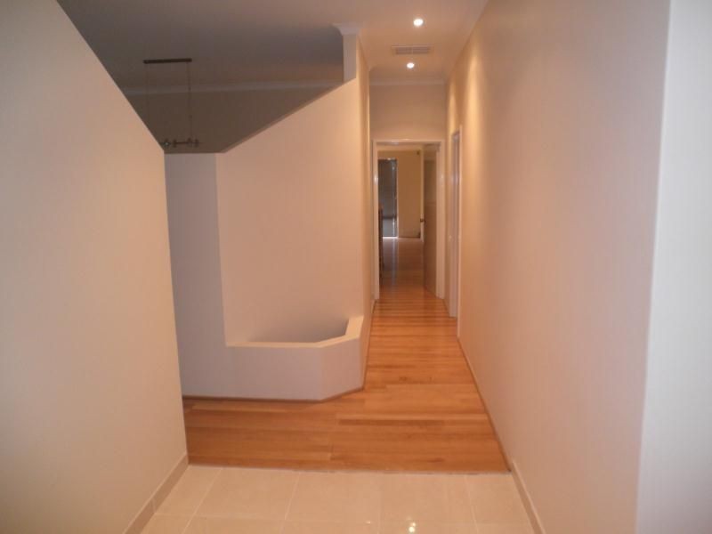 24 Congressional Crescent, Connolly WA 6027