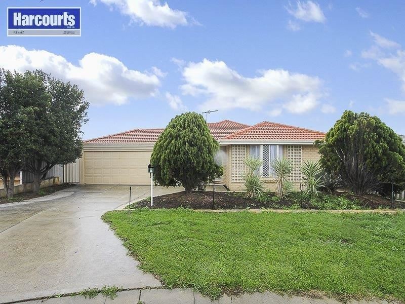 14 Drammen Elbow, Merriwa WA 6030