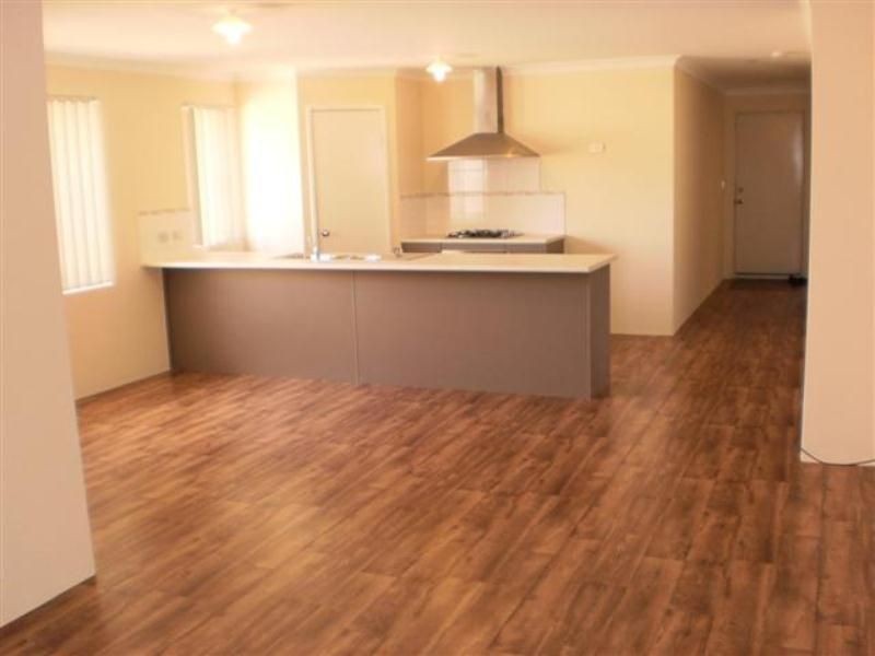 7 Nalgan Court, Carramar, Carramar WA 6031