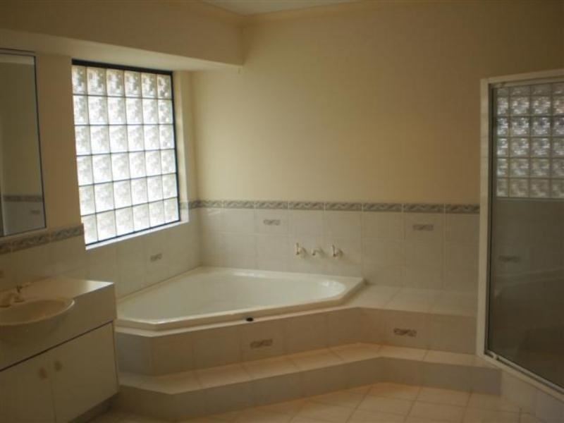 28 Westra Way, Ocean Reef WA 6027