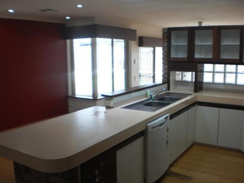 115 Trailwood Drive, Woodvale WA 6026