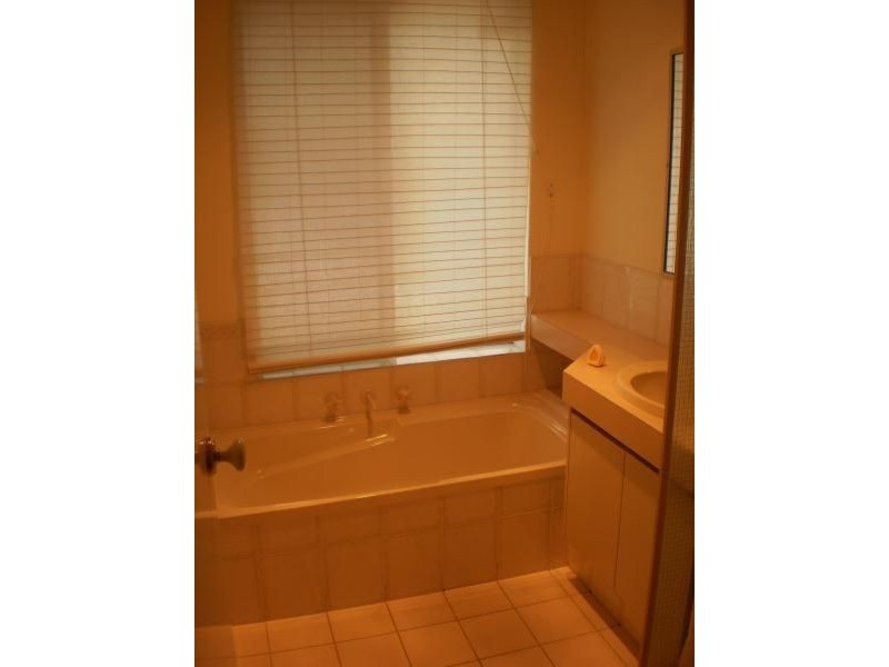 22 INVERLEITH TURN, Kinross WA 6028