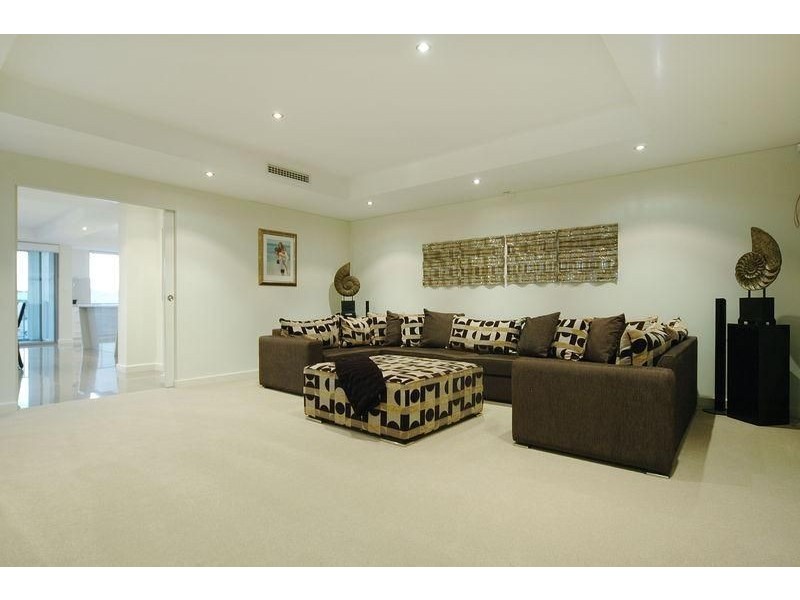 12 SWANSEA PROMENADE, Mindarie WA 6030