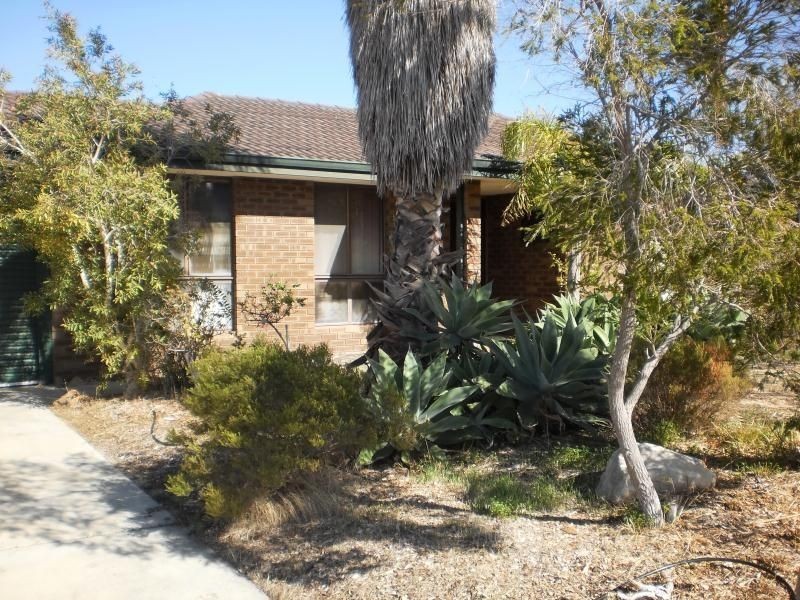 8 GREVILLEA WAY, Heathridge WA 6027