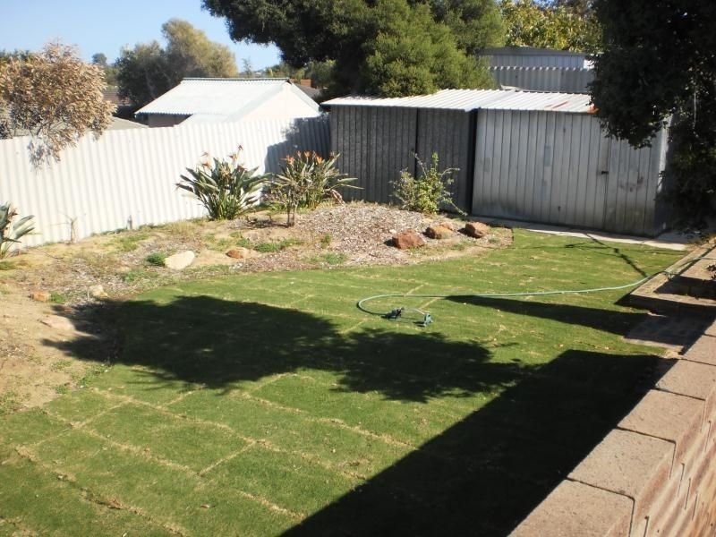 8 GREVILLEA WAY, Heathridge WA 6027