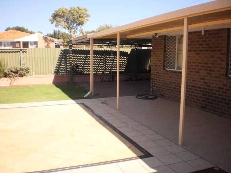 109 WARRANDYTE DRIVE, Craigie WA 6025
