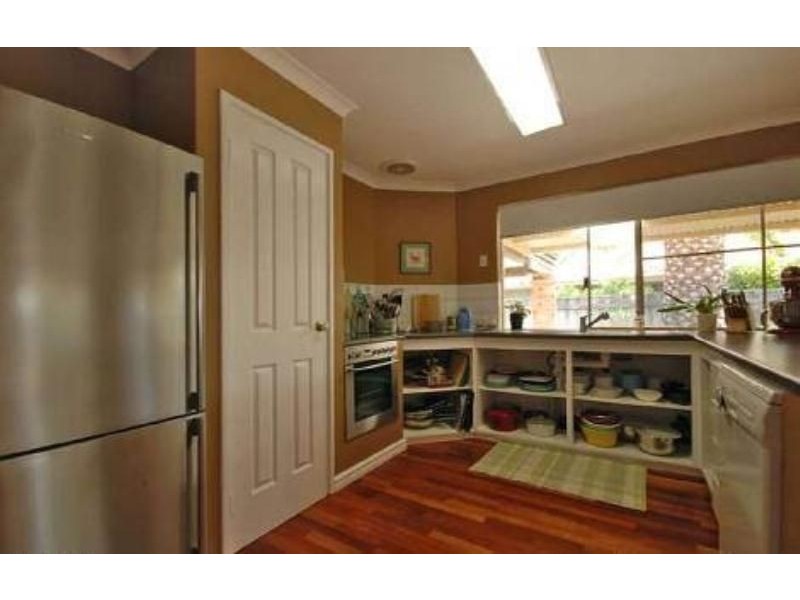 11 Caledonia Avenue, Currambine WA 6028