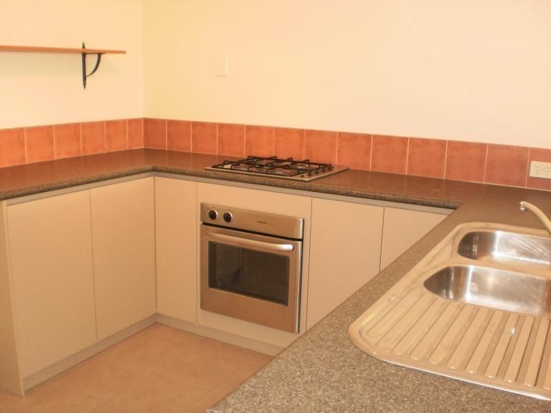 10 GHOST GUM BOULEVARD, Banksia Grove WA 6031