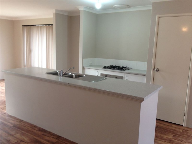 12 Oxted Link, Butler WA 6036