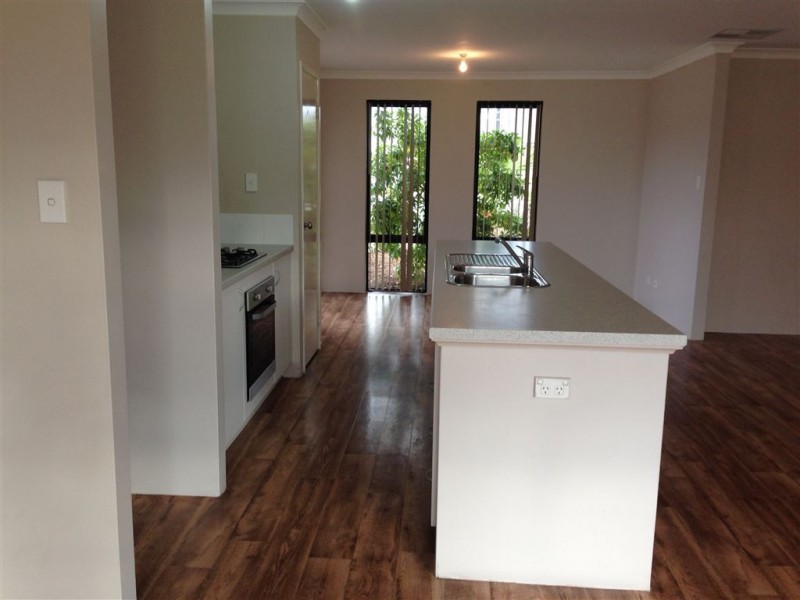 12 Oxted Link, Butler WA 6036